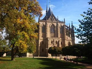Obvodové zdivo chrámu sv. Barbory v Kutné Hoře