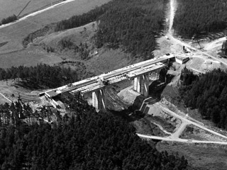 Most přes Sedlický potok na dálnici D1 (1975)